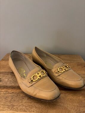 Salvatore Ferragamo Beige Leather Loafers with Gold Chain Detail